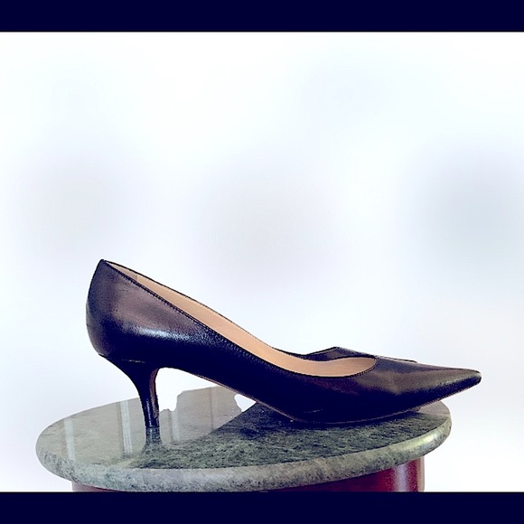 SOLD Jimmy Choo kitten heel black pumps - Picture 3 of 10